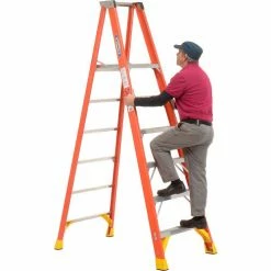 Werner 6' Fiberglass Platform Step Ladder 300 lb. Cap - P6206 -Cheap Janitorial Carts Store 207671 12