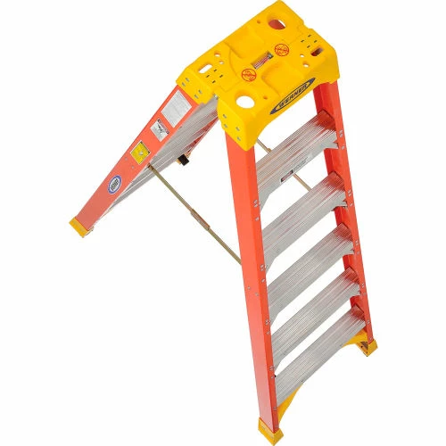 Werner 6' Dual Access Fiberglass Step Ladder 300 lb. Cap - T6206 11 Werner 6' Dual Access Fiberglass Step Ladder 300 lb. Cap - T6206 - Image 11