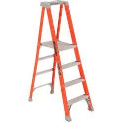 Louisville 4' Type 1A Fiberglass Pro Platform Step Ladder - FXP1704