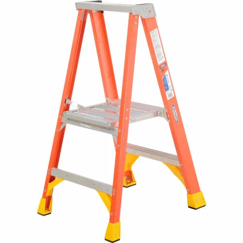 Werner 2' Fiberglass Platform Step Ladder 300 lb. Cap - P6202 2 Werner 2' Fiberglass Platform Step Ladder 300 lb. Cap - P6202 - Image 2