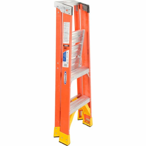 Werner 2' Fiberglass Platform Step Ladder 300 lb. Cap - P6202 6 Werner 2' Fiberglass Platform Step Ladder 300 lb. Cap - P6202 - Image 6