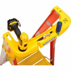 Werner 3' Type 1A Fiberglass Podium Ladder - PD6203 30 Werner 3' Type 1A Fiberglass Podium Ladder - PD6203 -Cheap Janitorial Carts Store 640771 04