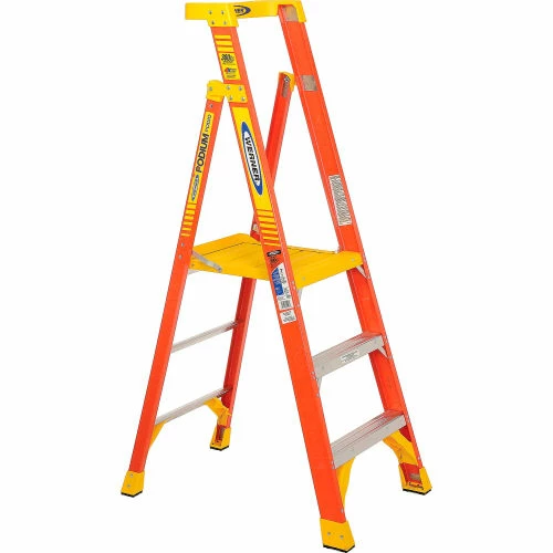 Werner 3' Type 1A Fiberglass Podium Ladder - PD6203 6 Werner 3' Type 1A Fiberglass Podium Ladder - PD6203 - Image 6