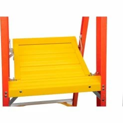 Werner 3' Type 1A Fiberglass Podium Ladder - PD6203 34 Werner 3' Type 1A Fiberglass Podium Ladder - PD6203 -Cheap Janitorial Carts Store 640771 08