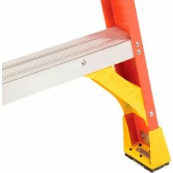 Werner 8' Type 1A Fiberglass Podium Ladder - PD6208 25 Werner 8' Type 1A Fiberglass Podium Ladder - PD6208 -Cheap Janitorial Carts Store 640774 08