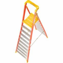 Werner 10' Type 1A Fiberglass Podium Ladder - PD6210 -Cheap Janitorial Carts Store 640775 10