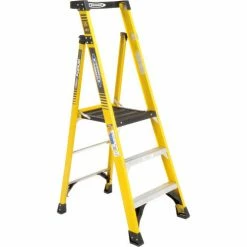 Werner 3' Type 1AA Fiberglass Podium Ladder - PD7303
