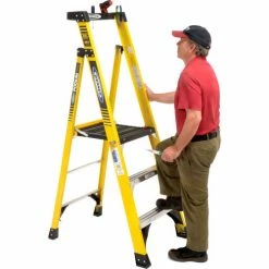 Werner 3' Type 1AA Fiberglass Podium Ladder - PD7303 -Cheap Janitorial Carts Store 640866 03