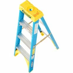 Werner 4' Fiberglass Step Ladder w/ Plastic Tool Tray - 6004 -Cheap Janitorial Carts Store 942800 07