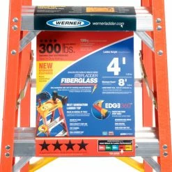Werner 4' Fiberglass Step Ladder w/ Plastic Tool Tray 300 lb. Cap - 6204 -Cheap Janitorial Carts Store 942808 10