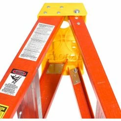Werner 6' Fiberglass Step Ladder w/ Plastic Tool Tray 300 lb. Cap - 6206 -Cheap Janitorial Carts Store 942810 37