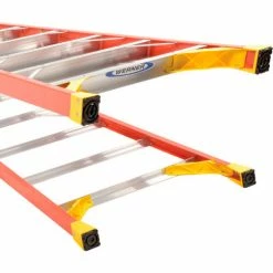 Werner 12' Fiberglass Step Ladder w/ Plastic Tool Tray 300 lb. Cap - 6212 -Cheap Janitorial Carts Store 942816 09