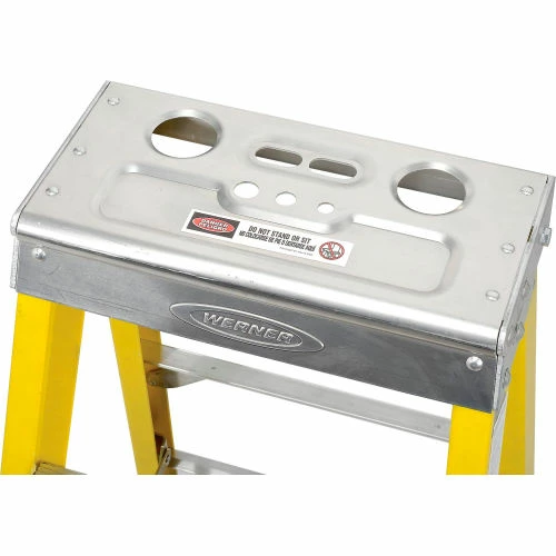 Werner 4' Fiberglass Step Ladder w/ Aluminum Tool Tray 375 lb. Cap - 7304 4 Werner 4' Fiberglass Step Ladder w/ Aluminum Tool Tray 375 lb. Cap - 7304 - Image 4