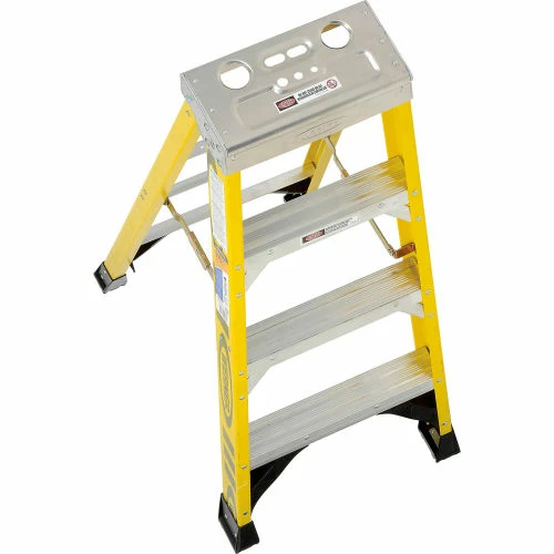 Werner 4' Fiberglass Step Ladder w/ Aluminum Tool Tray 375 lb. Cap - 7304 5 Werner 4' Fiberglass Step Ladder w/ Aluminum Tool Tray 375 lb. Cap - 7304 - Image 5