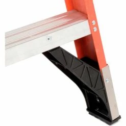 Werner 3' Fiberglass Platform Step Ladder 375 lb. Cap - P7403 -Cheap Janitorial Carts Store 942832 08
