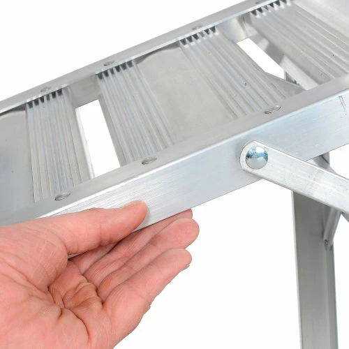 Werner 3' Type 1A Aluminum Platform Ladder - P373 8 Werner 3' Type 1A Aluminum Platform Ladder - P373 - Image 8