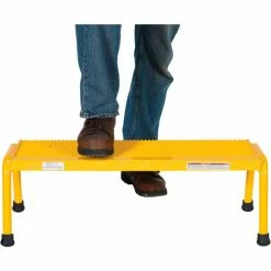 Vestil Aluminum Yellow Wide Step Stand - 1 Step Welded - SSA-1W-Y 9 Vestil Aluminum Yellow Wide Step Stand - 1 Step Welded - SSA-1W-Y -Cheap Janitorial Carts Store B1529971 4