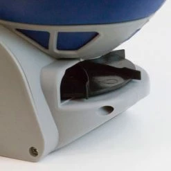 Chapin 3 Liter Hand Crank Rock Salt & Ice Melt Spreader - With Gate Control -Cheap Janitorial Carts Store CPI 8705A 04