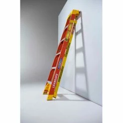 Werner 8' Fiberglass Leansafe Ladder w/ Plastic Tool Tray, 300 lb. Cap - L6208 -Cheap Janitorial Carts Store L6200 EI Leaning 3