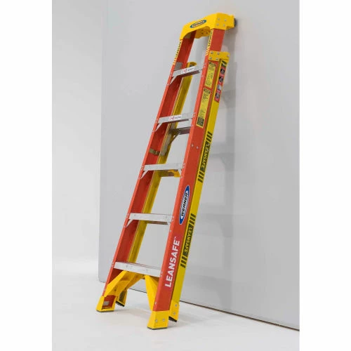 Werner 12' Fiberglass Leansafe Ladder w/ Plastic Tool Tray, 300 lb. Cap - L6212 4 Werner 12' Fiberglass Leansafe Ladder w/ Plastic Tool Tray, 300 lb. Cap - L6212 - Image 4
