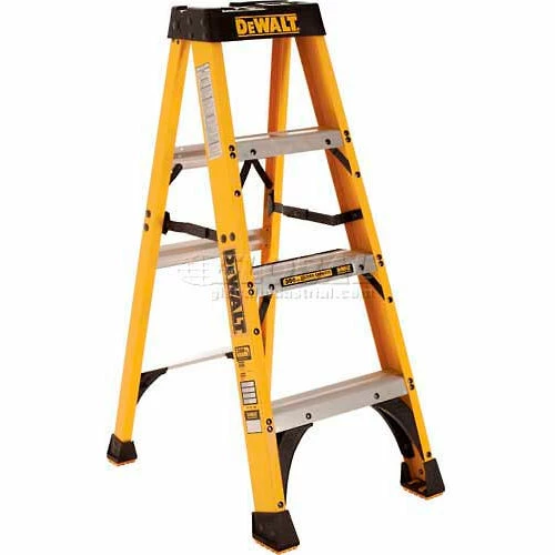 DeWalt 4' Type 1A Fiberglass Step Ladder - DXL3010-04 1 DeWalt 4' Type 1A Fiberglass Step Ladder - DXL3010-04