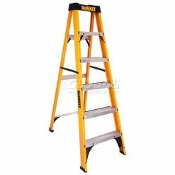 DeWalt 8' Type 1 Fiberglass Step Ladder - DXL3110-08